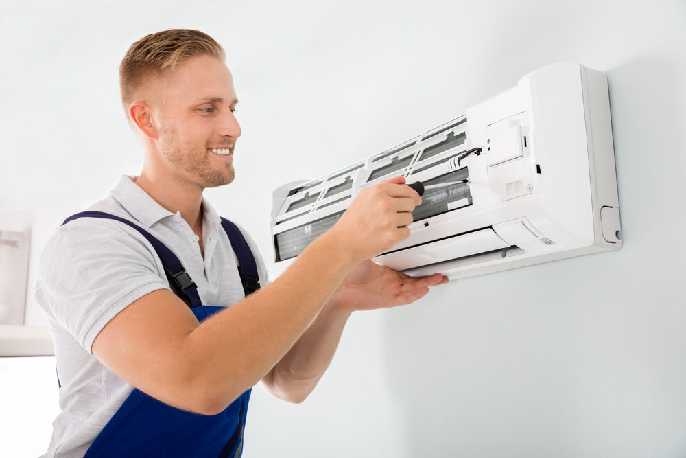 AC under service with a technician Colorado Springs, CO AC under service with a technician Colorado Springs, CO