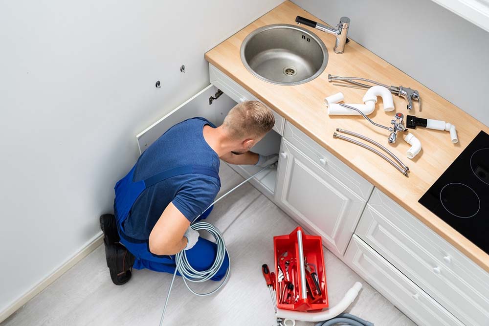 professional drain cleaning tools
